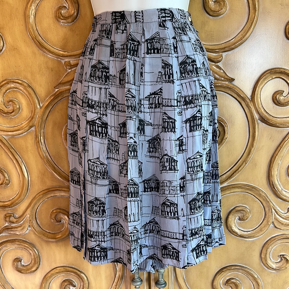 Nicole Miller Sport Blue and Black Pleated Skirt